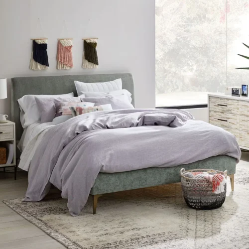 Garnett Upholstered Velvet Bed